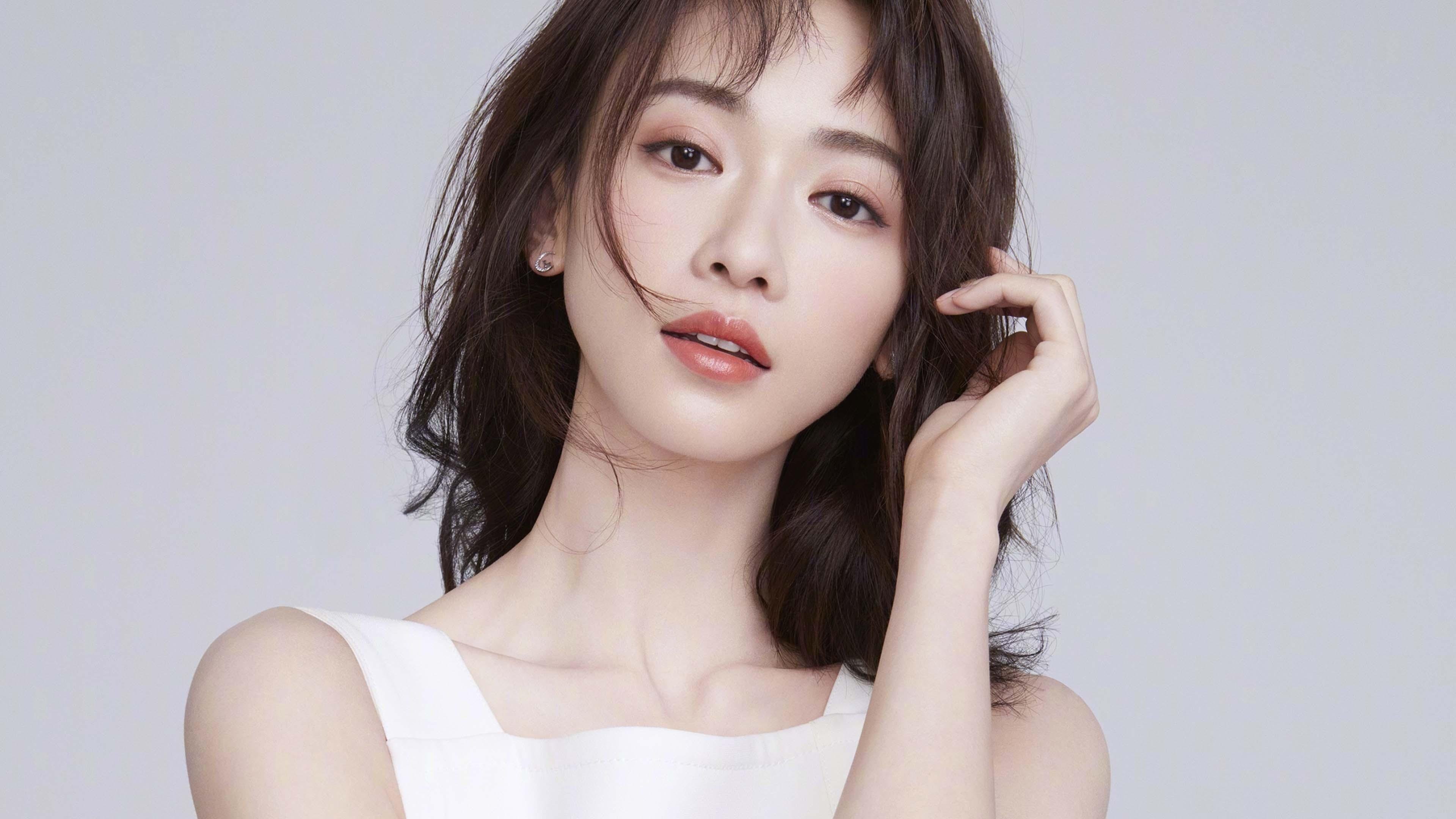 乐鱼体育入口-中路渗透打穿密集防线，中路渗透用什么阵型